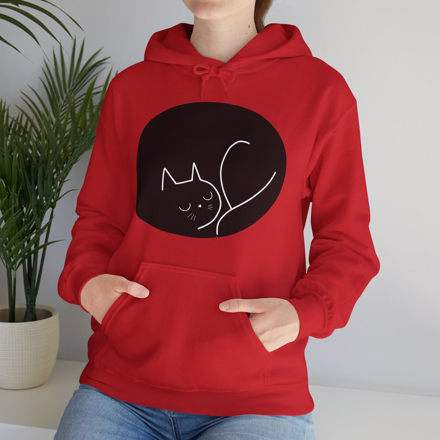 Curled Up Cat - Unisex Heavy Blend™ Hooded Sweatshirt